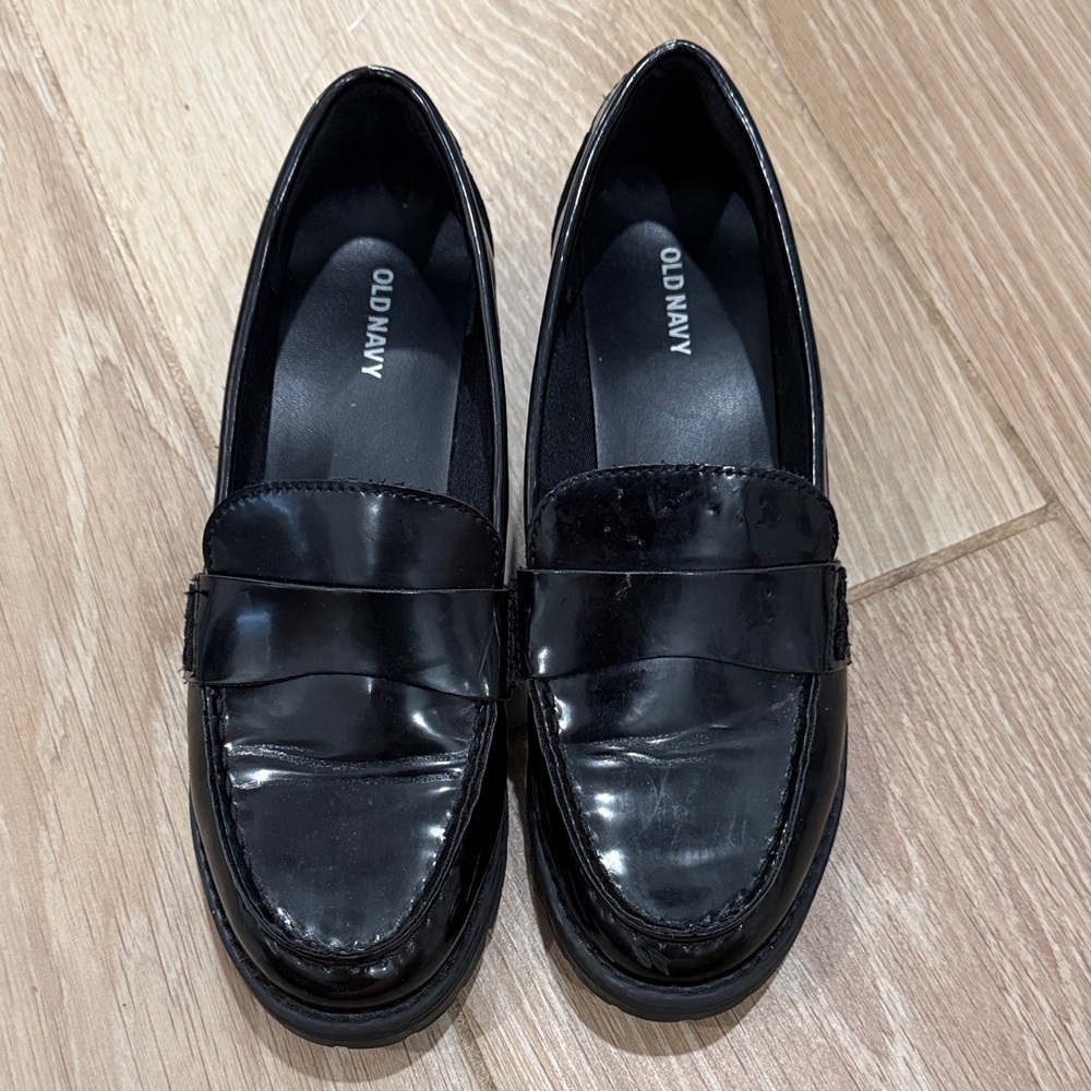 Old Navy Black Patent Penny Loafers